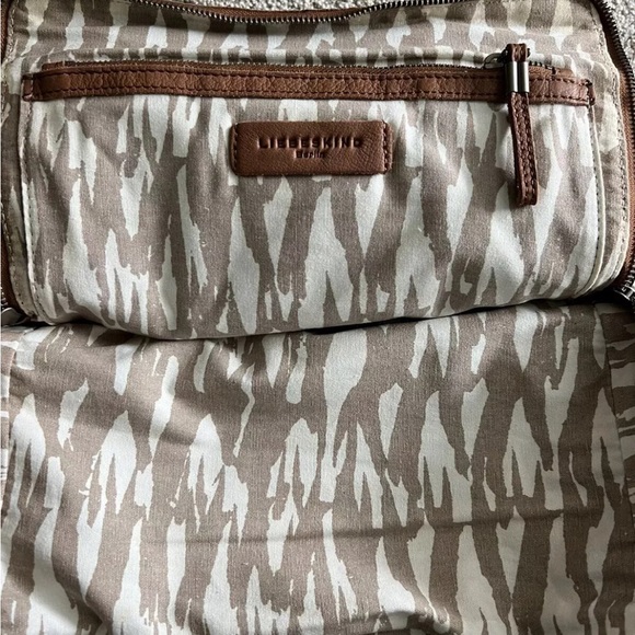 Spacious Liebeskind Berlin Genuine Leather Satchel Camel color - Picture 7 of 12